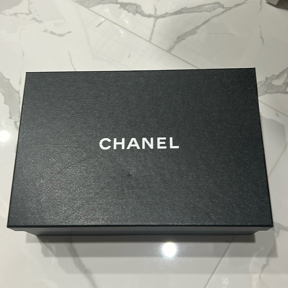 Chanel Shoes Box - Picture 1 of 3